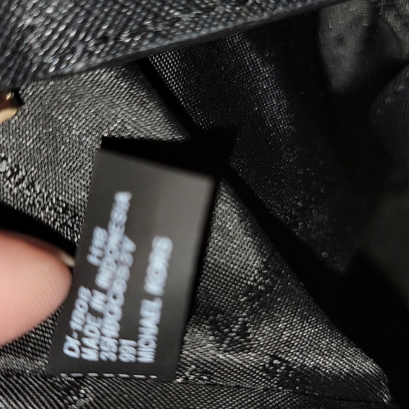 Michael Kors Rose Print Purse New - Picture 12 of 13